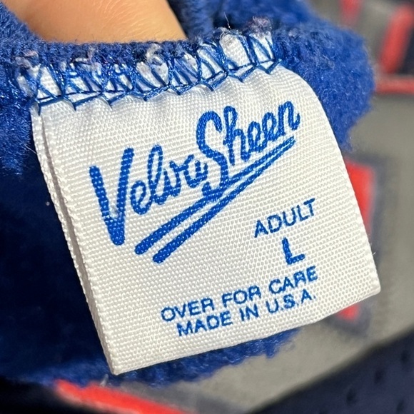 Vintage 1980s Mickey Mouse St. Louis Blue Velva Sheen Crewneck Sweatshirt - Picture 4 of 4